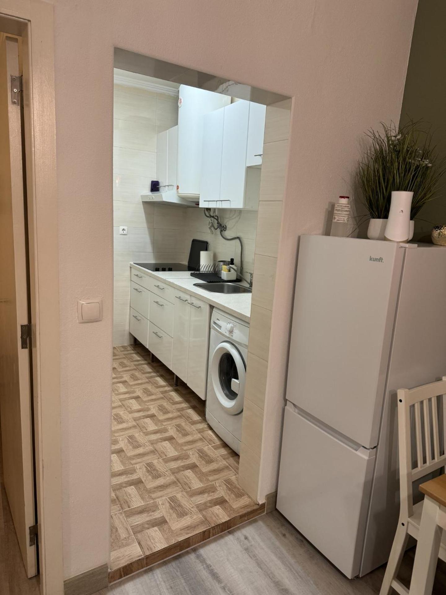 Quiet Street Alfama Apartment Lisbon